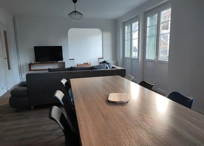 Nouveau Sur Ax-les-thermes, Grand De 118m à 5 Min Du Centre-ville Appartement